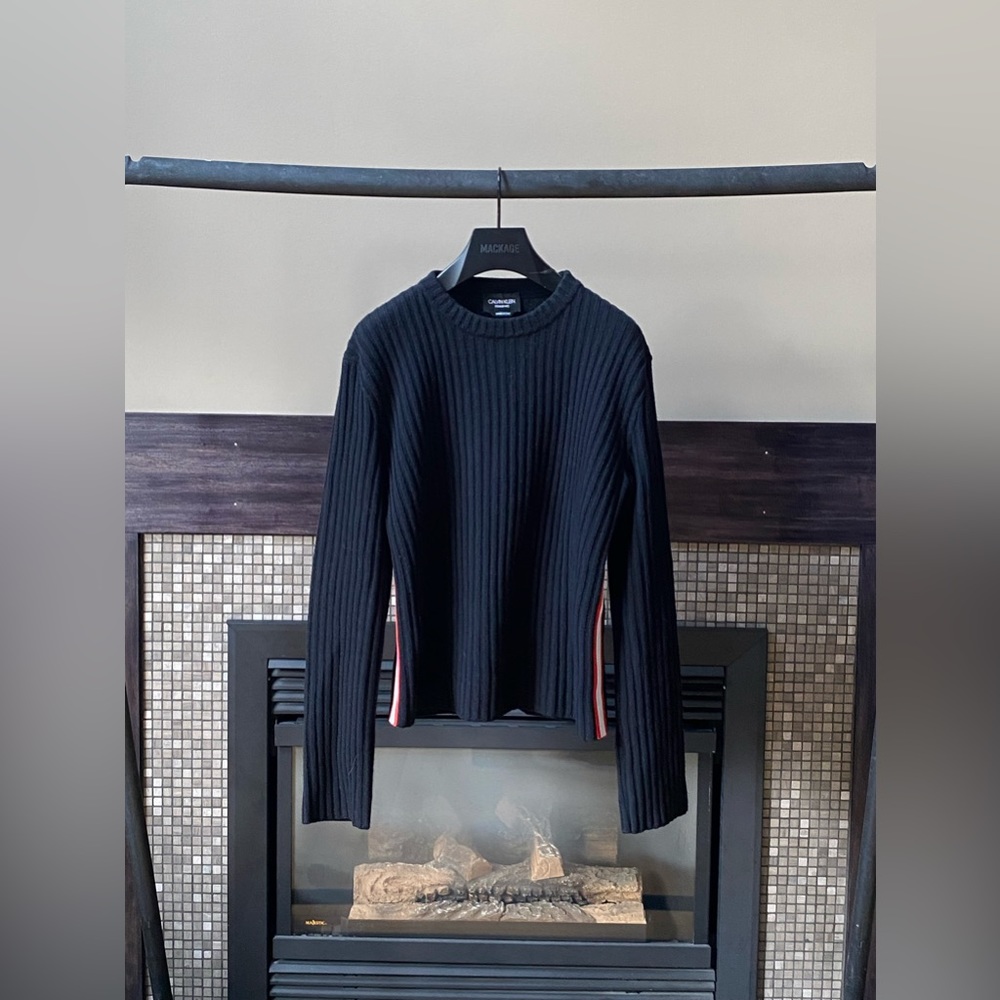 CK205W39NYC Ribbed Side Stripe Sweater
